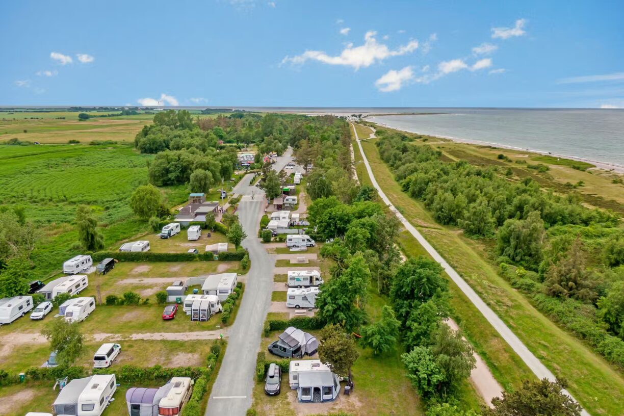 Belt Camping Fehmarn Luftaufnahme des Campingplatzes 5e752df2 76e7 4cba a12e eee2fd81cffe 1224x816