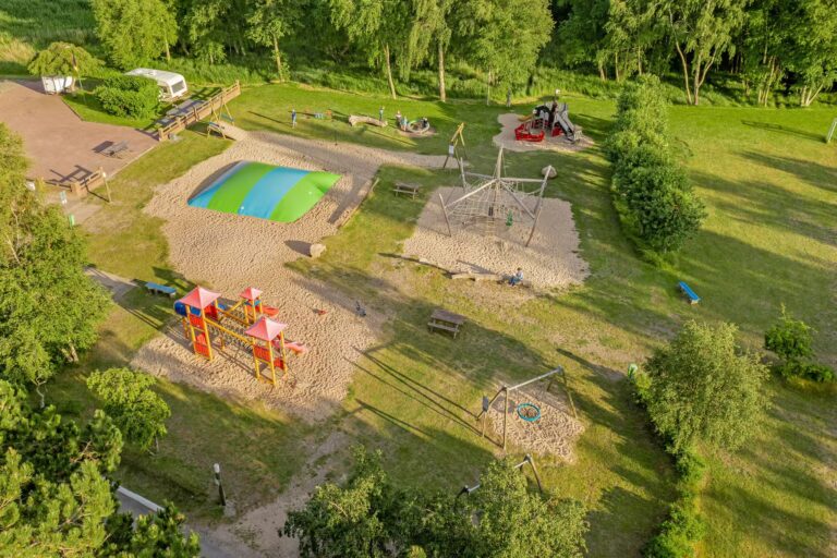 Belt Camping Fehmarn Luftaufnahme des Spielplatzes 9014e6d0 afbf 4eeb a087 3c50332f9f6d 768x512