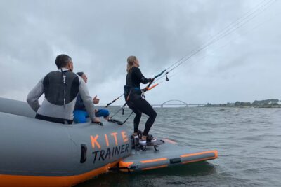 Camping Miramar Kitesurfen in der Umgebung vom Campingplatz 400x267