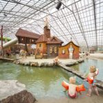 Camping TerSpegelt Indoor Schwimmbad mit Spieplatz und Wasserrutsche 150x150
