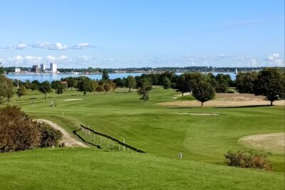 Camping Wulfener Hals 18 Loch Golfplatz auf dem Campingplatz c40179cb 04bf 4bda adf3 a0a3da6e7bc1 400x267