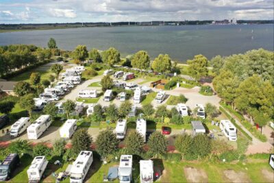 Camping Wulfener Hals Luftaufnahme des Campingplatzes 7e8c6491 f09b 49dd 9836 8c2c74df1a48 400x267