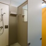Campingpark Kalletal Duschkabinen im Sanitaergebaeude des Campingplatzes b33291a9 93ab 4ca3 af57 e100a8da6c48 150x150