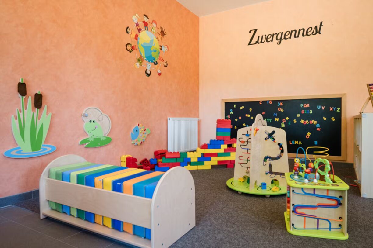 Campingpark Kalletal Kinderspielzimmer auf dem Campingplatz 44273417 c926 482a 8485 dab5983bdaf4 1224x816
