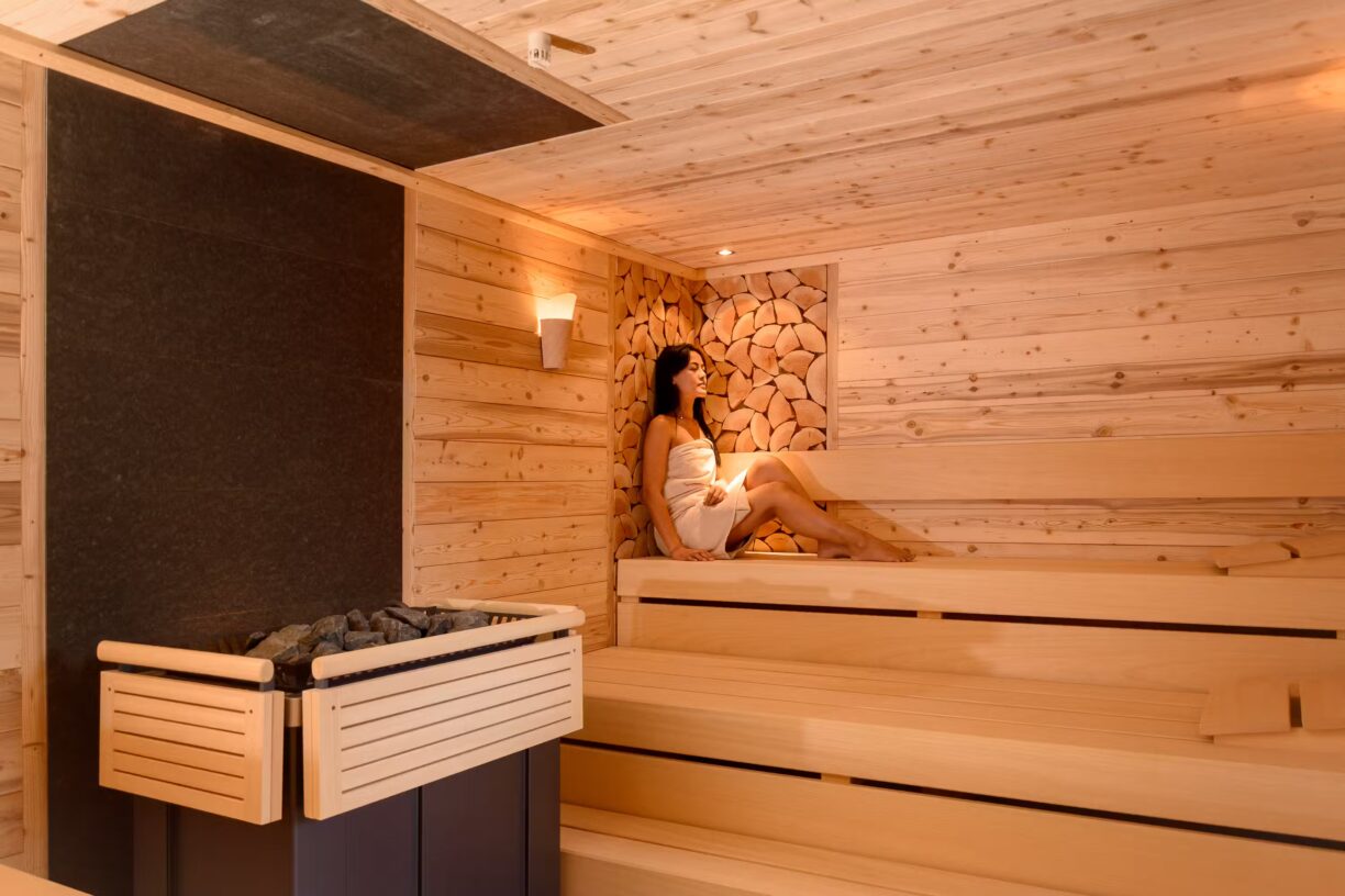 Campingpark Kuehlungsborn Camper in der Sauna vom Campingplatz 1224x816