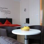 Campingpark LuxOase Wohn und Schlafbereich in einer Ferienwohnung 5c9e3daf f8db 4e1a b5de 038683ee86fb 150x150