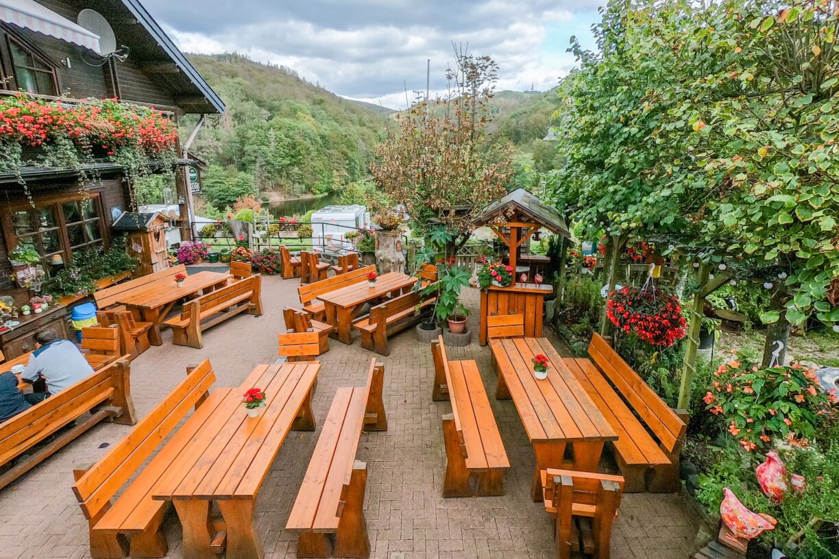 Campingpark Wiesenbeker Teich Biergarten 1224x816