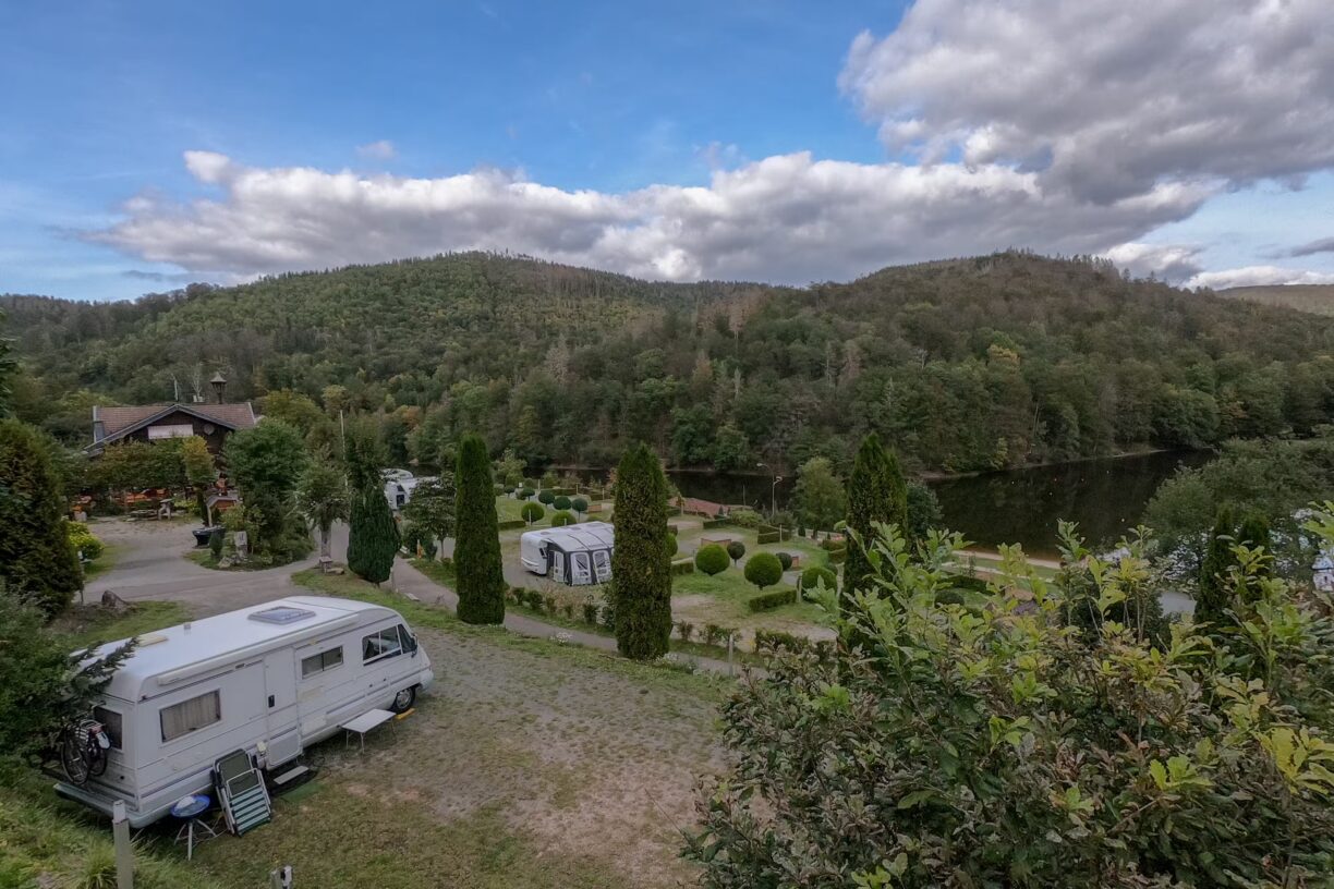 Campingpark Wiesenbeker Teich Platzueberblick 1224x816
