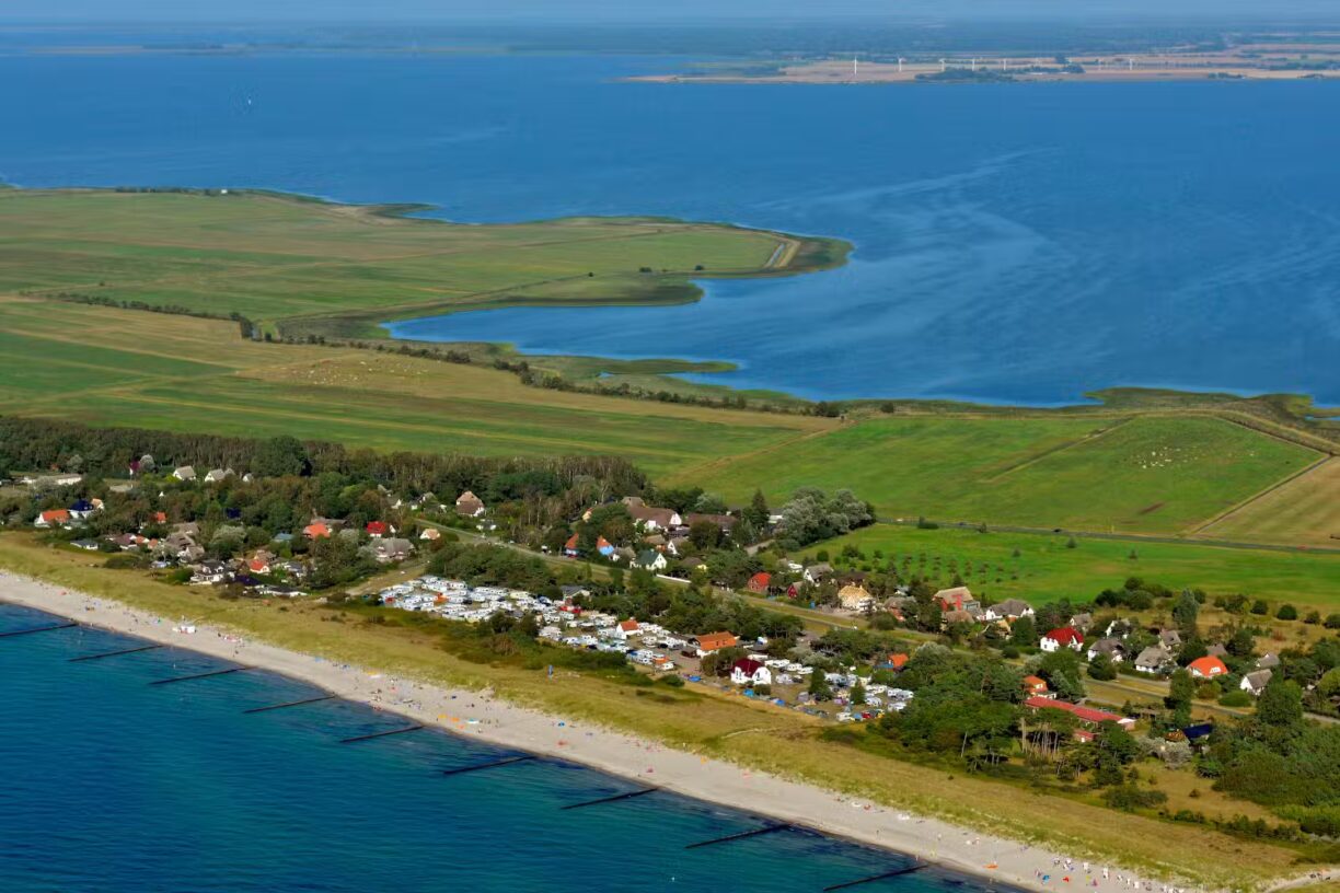 Campingplatz An den Strandduenen Campingplatz aus der Vogelperspektive 9f441e9b 0061 4d84 9cf1 430c736d672b 1224x816