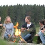 Campingplatz Prahljust Camper am Lagerfeuer auf dem Campingplatz 150x150