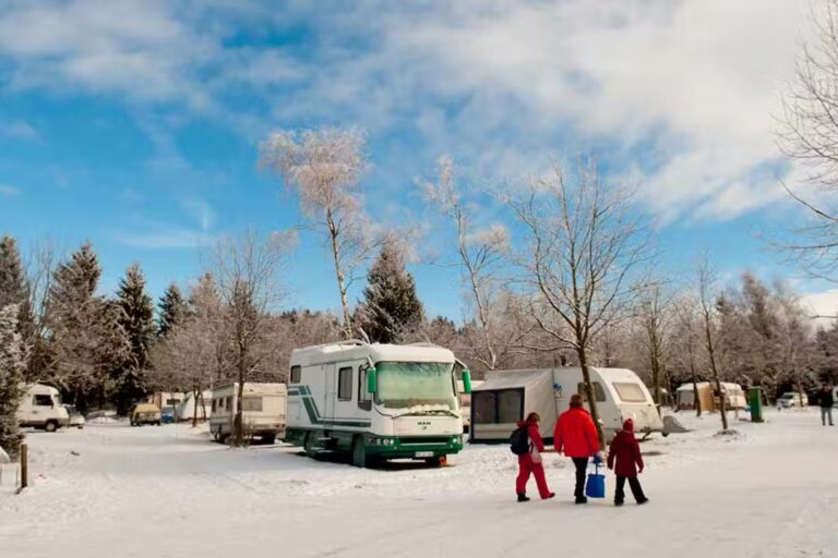 Campingplatz Prahljust Stellplatz vom Campingplatz im Winter 768x512