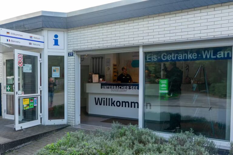 Campingplatz Unterbacher See Nord Rezeption 768x512
