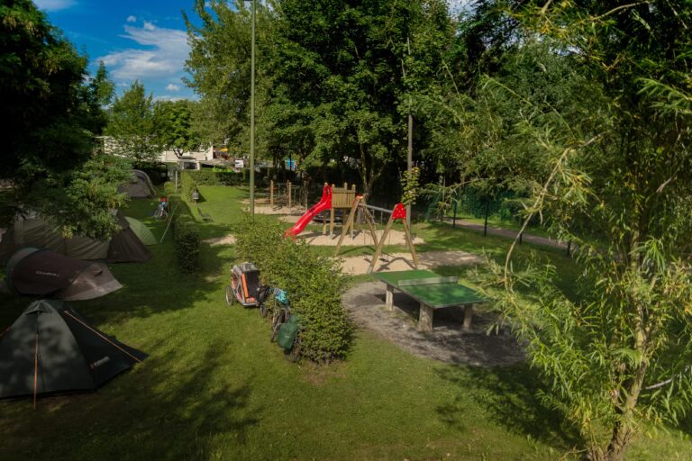 Campingplatz am Badesee Coswig Koetitz Kinderspielplatz auf dem Campingplatz 768x512