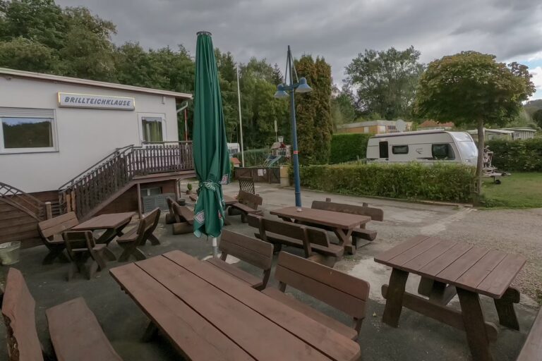 Campingplatz am Brillteich Biergarten 768x512