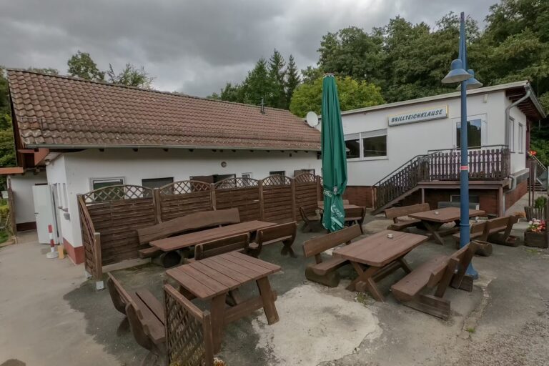 Campingplatz am Brillteich Restaurant Biergarten 768x512