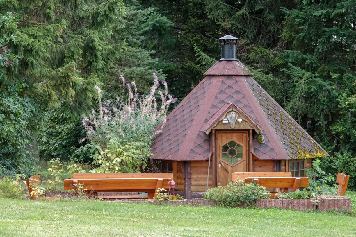 Campingplatz am Kraehenberg Grillhuette 1224x816