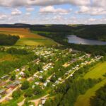 Eifel Camp Freilinger See Luftaufnahme vom Campingplatz am See 1 150x150