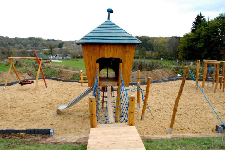 Eifel Camp Freilinger See Spielplatz vom Campingplatz 1 768x512