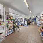 KNAUS Campingpark Hennesee Lebensmittel Angebot im Laden auf dem Campingplatz 150x150