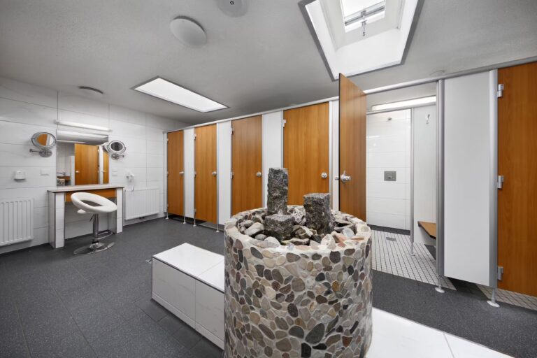 KNAUS Campingpark Walkenried Sanitaerbereich 4f786599 dd15 4221 acc4 aebafa9b462e 768x512