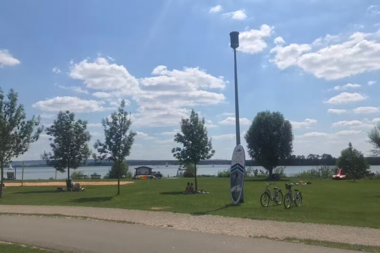 Kon Tiki Familienzeltplatz Muhr am See Fahrradverleih auf dem Campingplatz 768x512