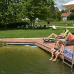 Kur Gutshof Camping Arterhof Camper am Pool vom Campingplatz 150x150