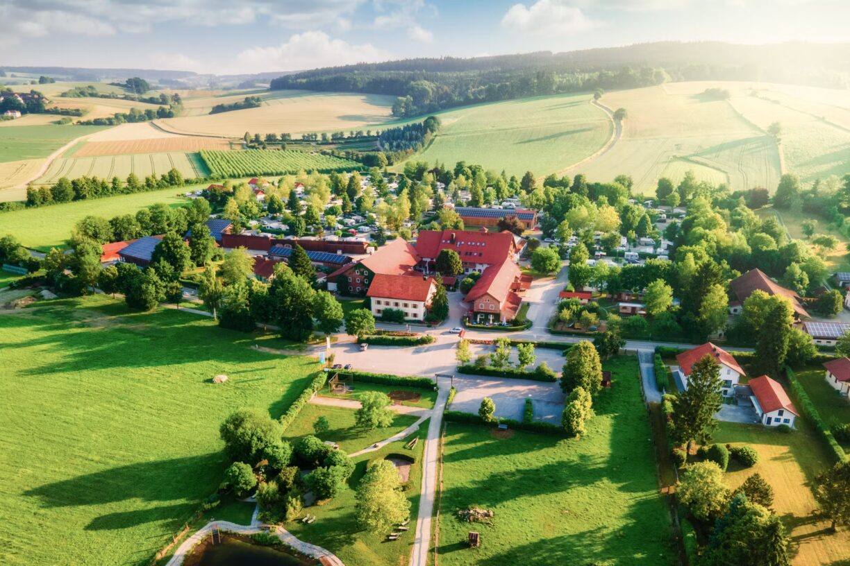 Kur Gutshof Camping Arterhof Campingplatz aus der Vogelperspektive 8fe4bb93 7c99 4cd3 ab8a c7796d344f09 1224x816