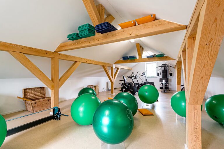 Kur und Feriencamping Max 1 Fitnessraum im Dachgeschoss 904312f9 3840 46d1 a597 2bef410509f6 768x512