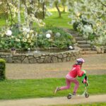 Kurcamping Harz Roller fahren in der Parkanlage vom Campingplatz 150x150