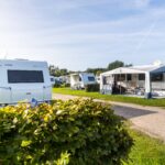 Ostseecamp Gluecksburg Holnis Wohnmobil und Wohnwagenstellplaetze auf der Wiese 150x150