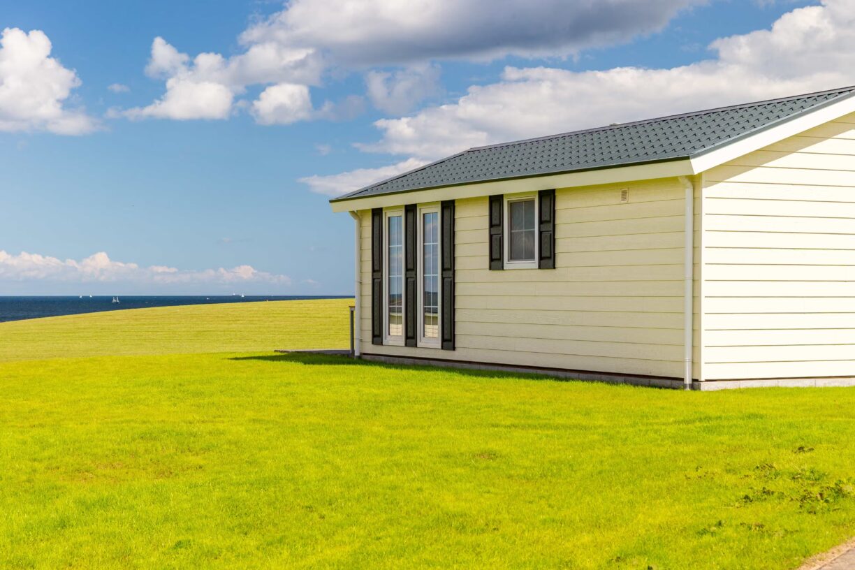 Ostseecamping Familie Heide moderne Mietunterkunft auf der Wiese mit freiem Blick auf die Ostsee 624385a0 13b9 45d0 ab35 38c6ee075ce9 1224x816