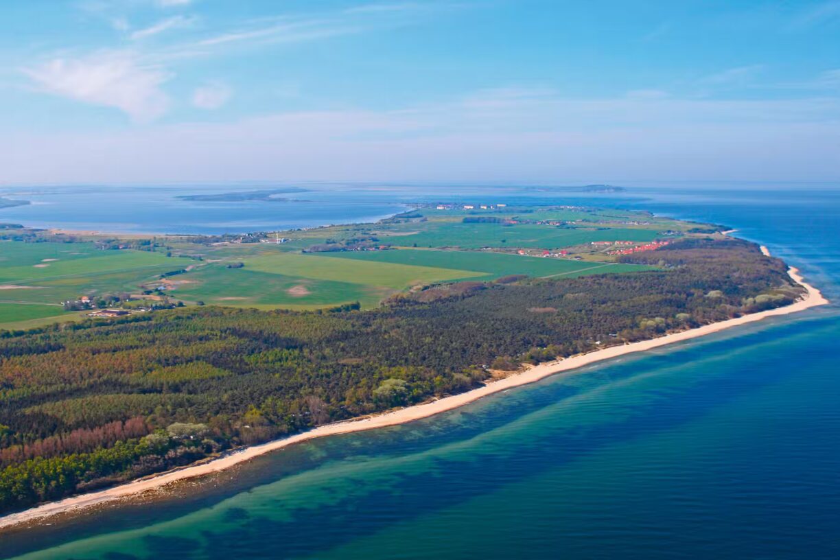 Regenbogen Nonnevitz Badestrand beim Campingplatz Luftaufnahme 1224x816