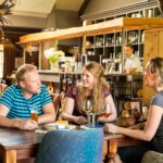 Vrijetijdspark Beerze Bulten Innenansicht der Bar auf dem Campingplatz 150x150