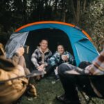 Wildwood Camping Harz Camping Waldweben Camper sitzen zusammen 4ee81473 d1a3 410d ab5c ecc7902b3546 150x150