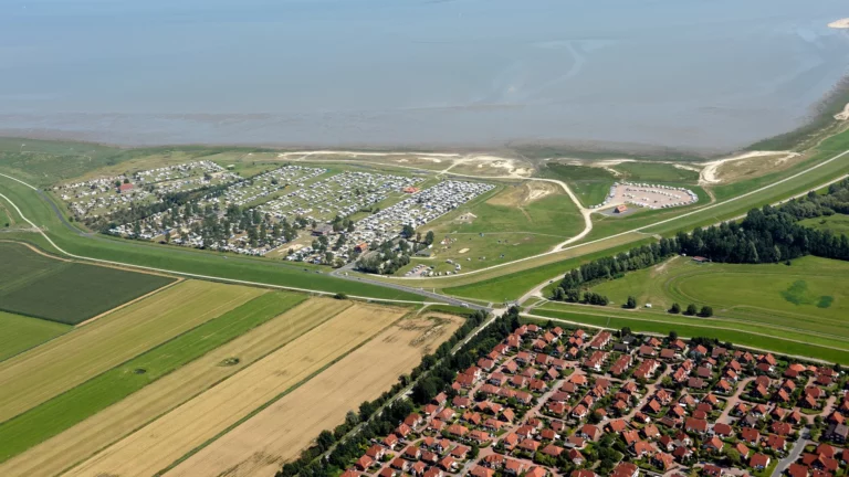 camping wangerland nordseecamping hooksiel luftaufnahme 768x432