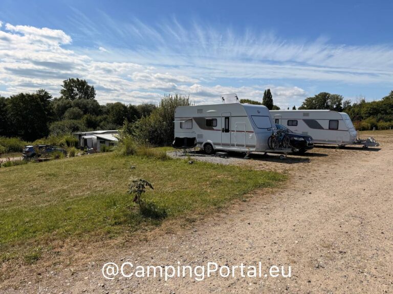 2025 08 26 14.53.34 768x576