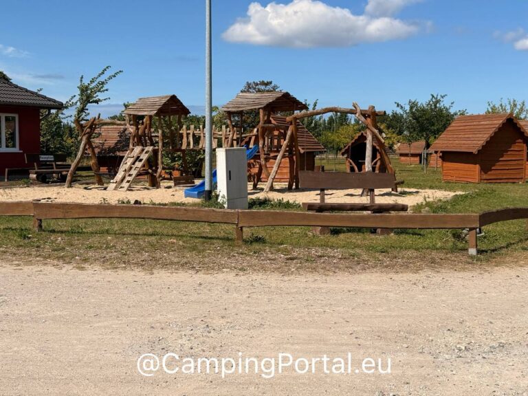 2025 08 26 14.54.31 768x576