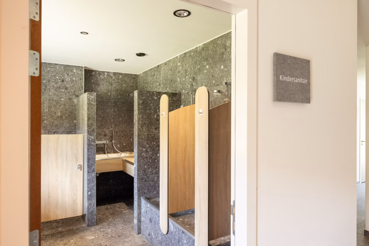 Vakantiepark De Twee Bruggen Kindersanitaerbereich 5e60c532 6e40 49f4 b7de 7d62faf0806c 1224x816