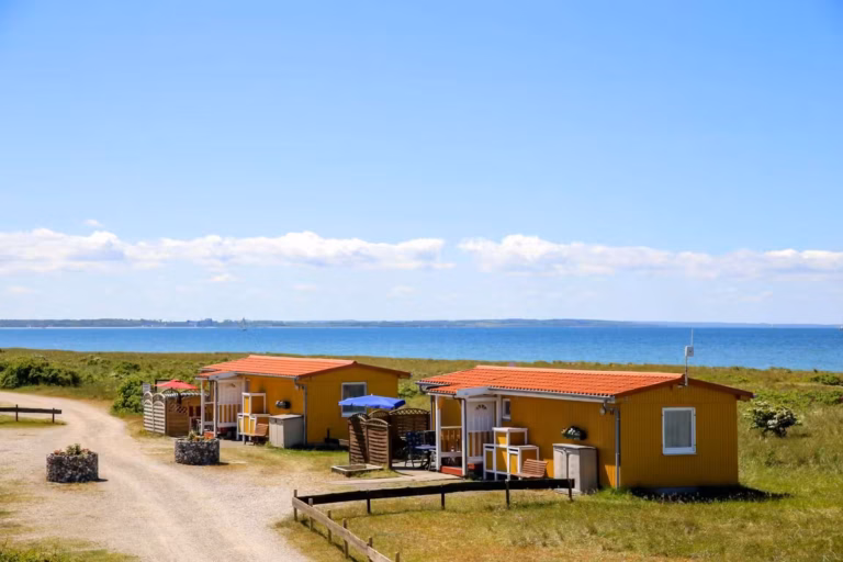 Camping Fluegger Strand Mobilheim direkt am Strand 768x512