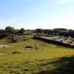 Gammelmark Strand Camping Wohnwagenstellplaetze im Gruenen auf dem Campingplatz 150x150