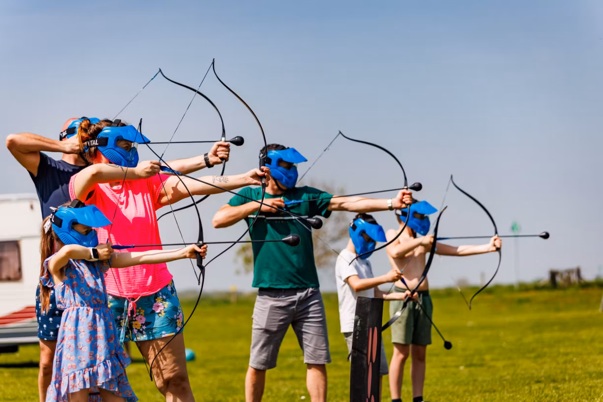 Vakantiepark Eiland van Maurik Bogenschiessen als Freizeitaktivitaet auf dem Campingplatz 568cab91 8fc7 49be bfb1 adf15da06df7 1224x816