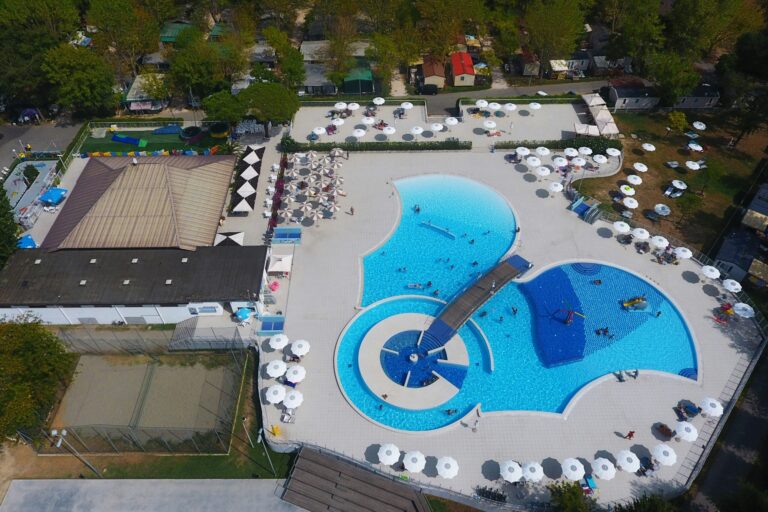 Adriano Family Collection - Bild 2