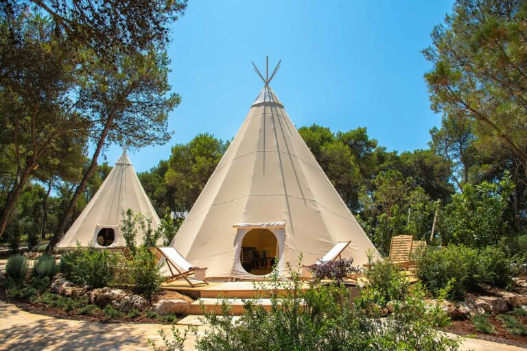 Arena One 99 Glamping - Bild 13