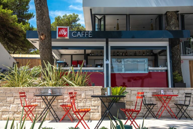 Arena One 99 Glamping - Bild 9