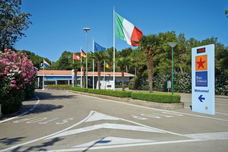 Baia Domizia Camping Village - Bild 19