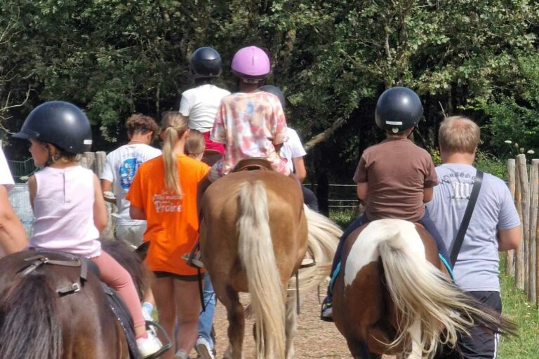 Camp Les P'tites Maisons Dans La Prairie - Bild 14