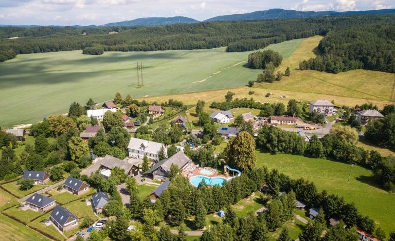 Camping 2000 - Bild 1 Camping 2000 - Bild 1