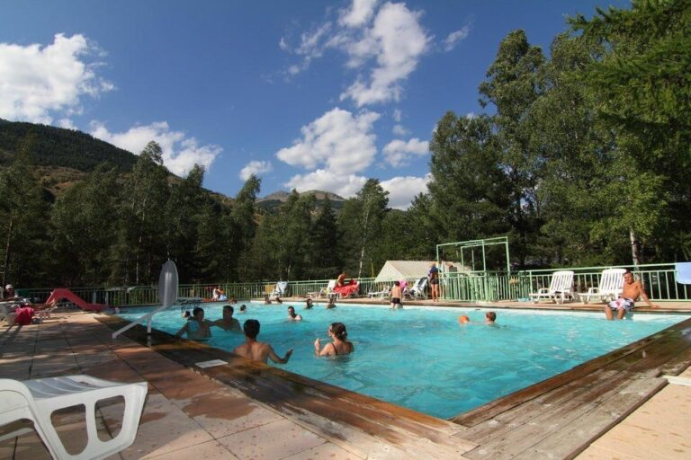 Camping Caravaneige L'iscle De Prelles - Bild 2