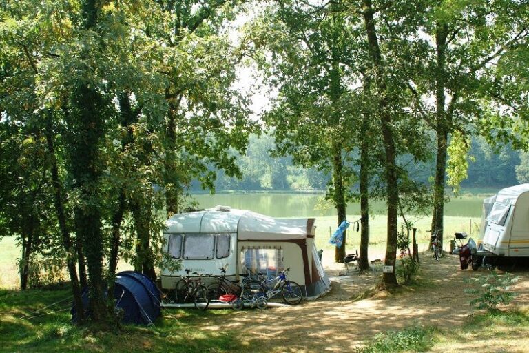 Camping Château Le Verdoyer - Bild 13