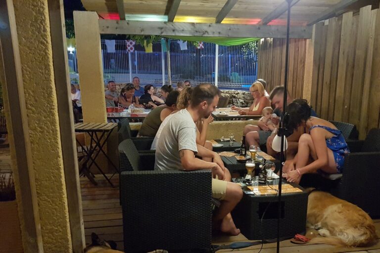 Camping De La Colline - Bild 8